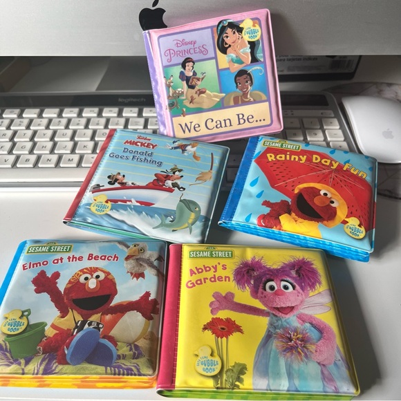 Disney Princess and Sesame Street Kids Book Set bath books - Picture 1 of 5